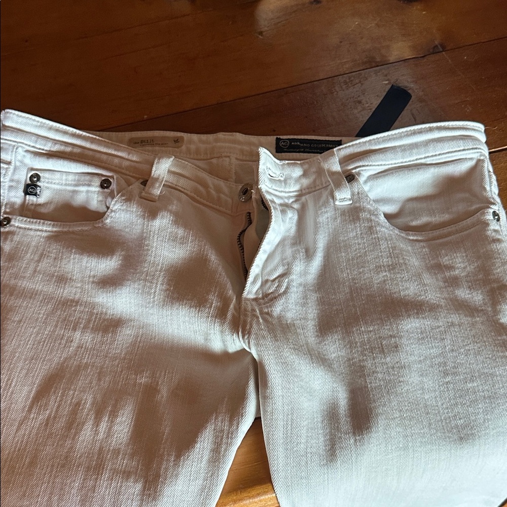 AG Adriano Goldschmied Women's white the Stilt Cigarette leg  Jeans